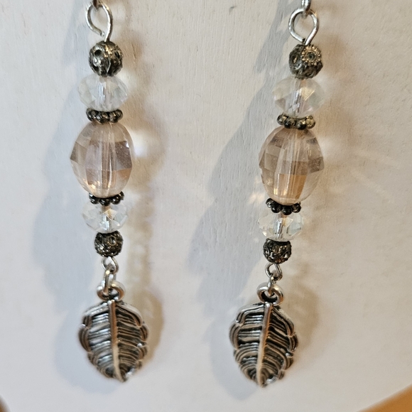 NWT'S - COWGIRL CONFETTI -  Pink Prairie Drop Feather Earrings - Picture 4 of 6